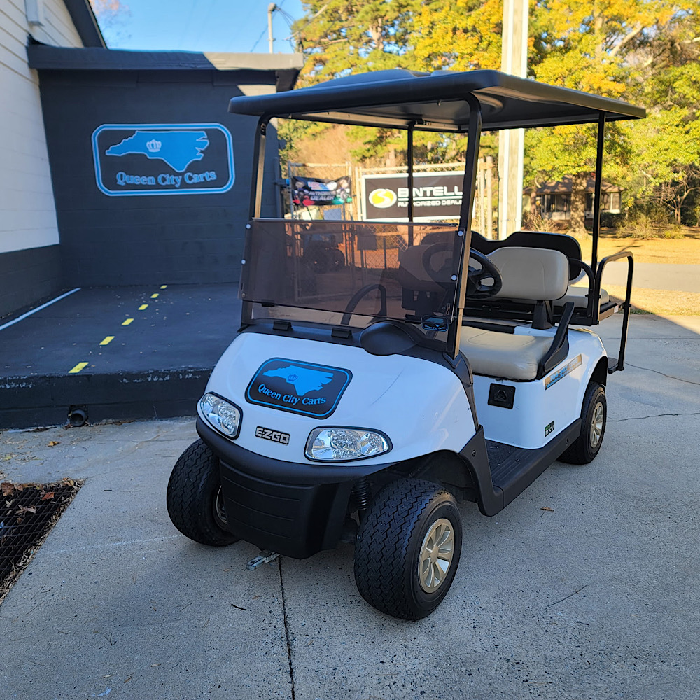 2018 Ezgo RXV - White